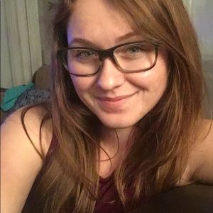 Meet your Posher, Marissa